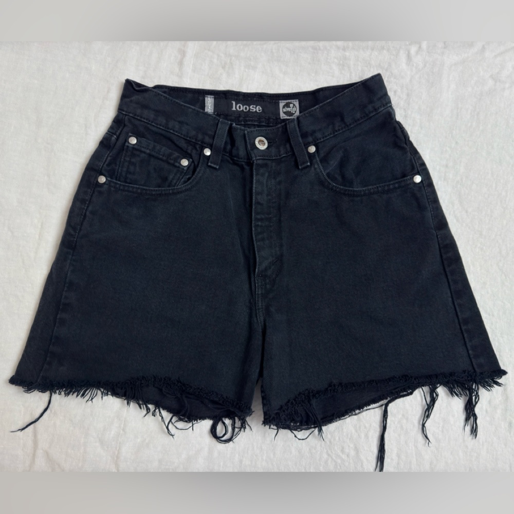 Vintage Levi’s Silver Tab Loose Black Denim Shorts 100% Cotton Juniors Size 5